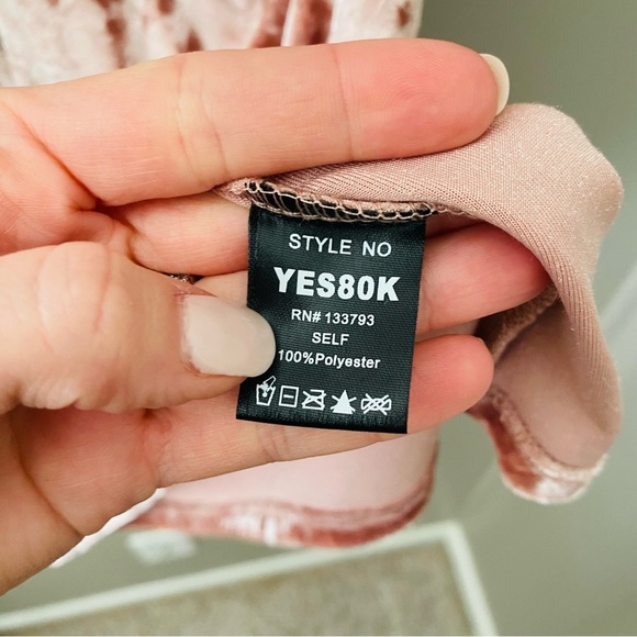 POL Velvet V-Neck Tee Shirt Pink Sz Small - Picture 5 of 8